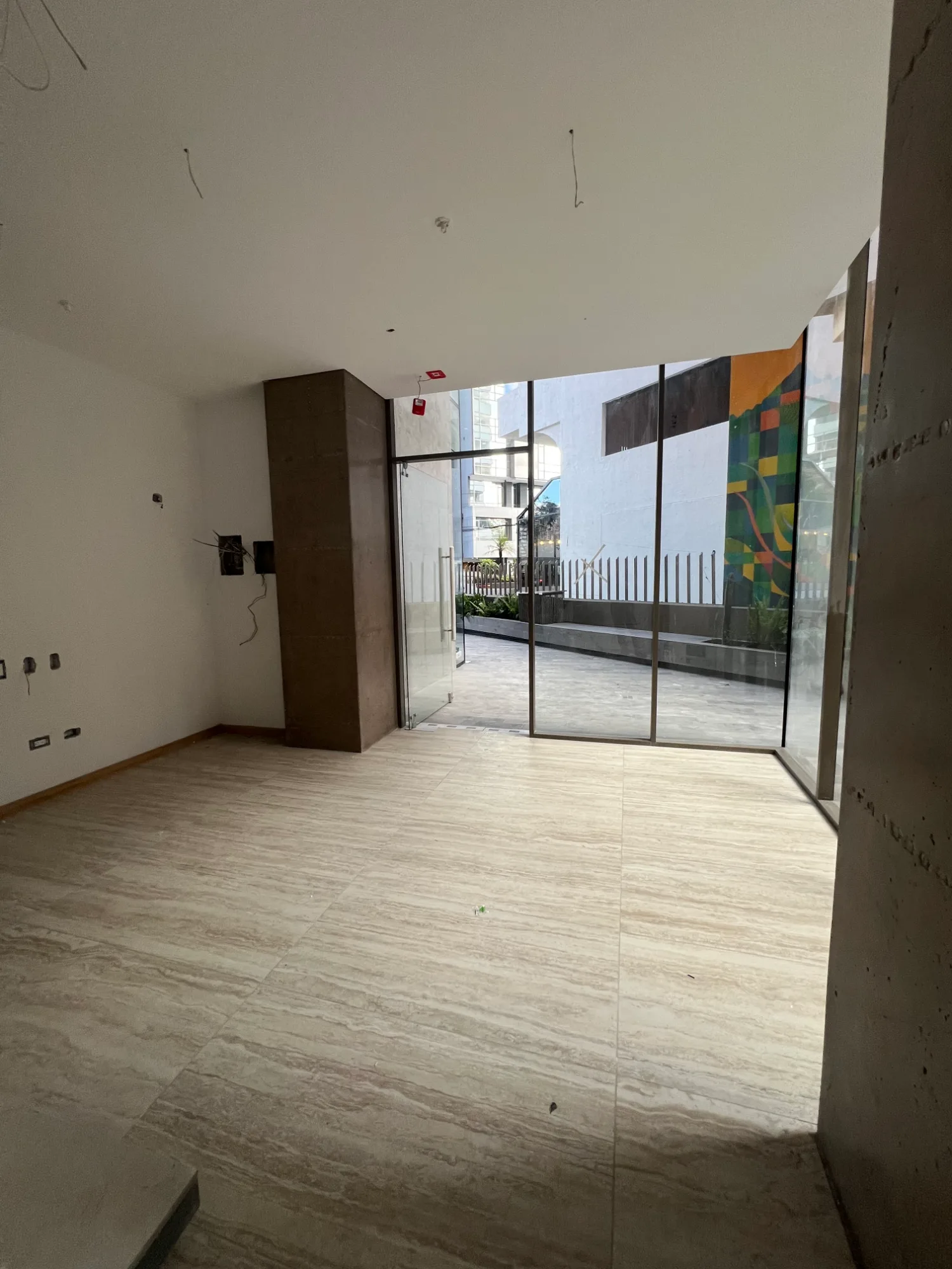 Local de Renta en La Carolina — foto 4